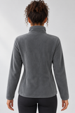 Giacca in pile grigio, vista posteriore-3.png