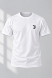 T-shirt bianca Juventus su manichino invisibile.png