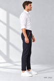 Profilo laterale con pantaloni navy-3.png